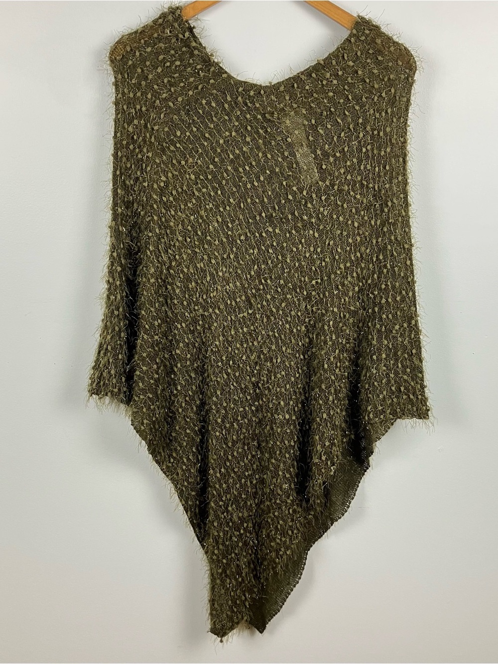 Chico’s Textured Knit Poncho L/XL Shaggy Metallic Shimmer Semi-Sheer Green Boho